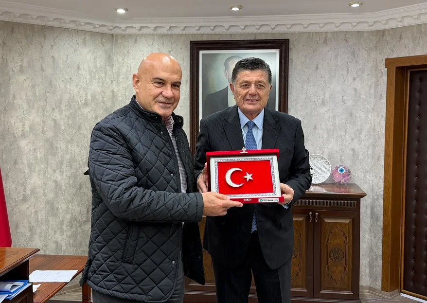 İYİ Partili Çömez’den Bartın Belediyesi’ne Ziyaret